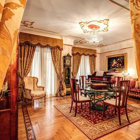 Domus Vittoria - The Luxury Quintessence Appartement Sorrento Buitenkant foto