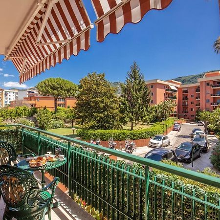 Domus Vittoria - The Luxury Quintessence Appartement Sorrento Buitenkant foto