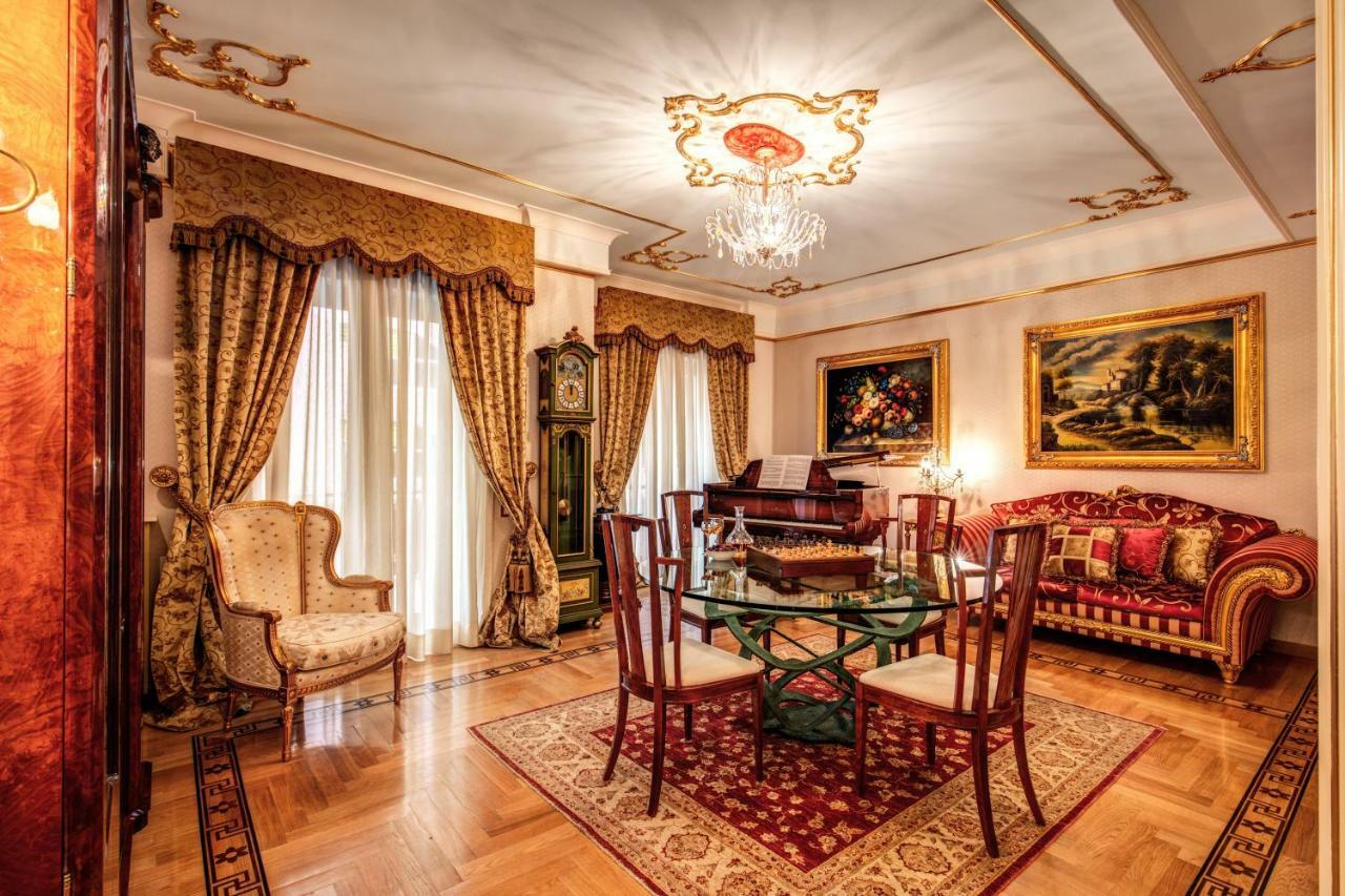Domus Vittoria - The Luxury Quintessence Appartement Sorrento Buitenkant foto